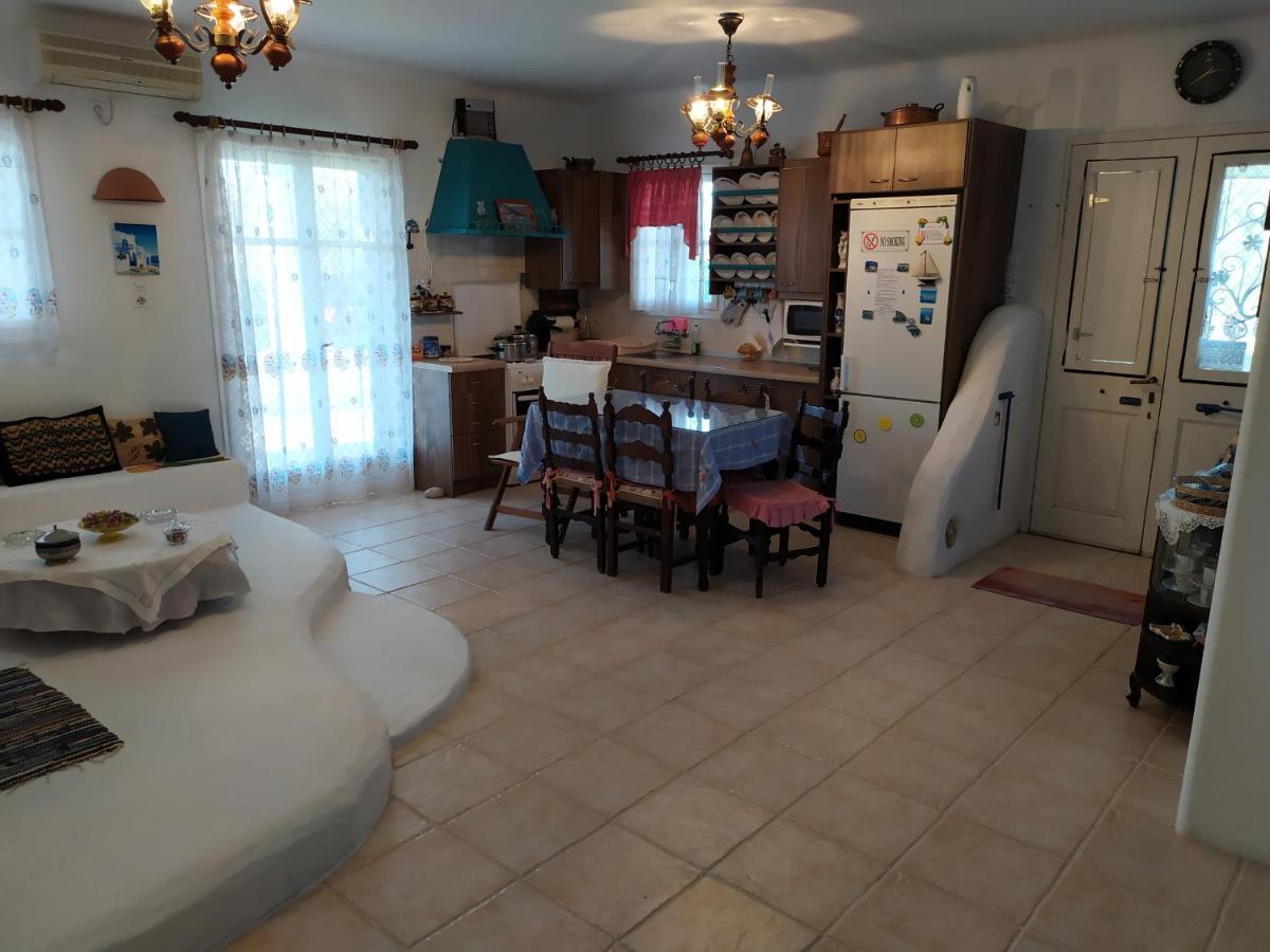 Traditional House Marivilla 马斯蒂查里 外观 照片
